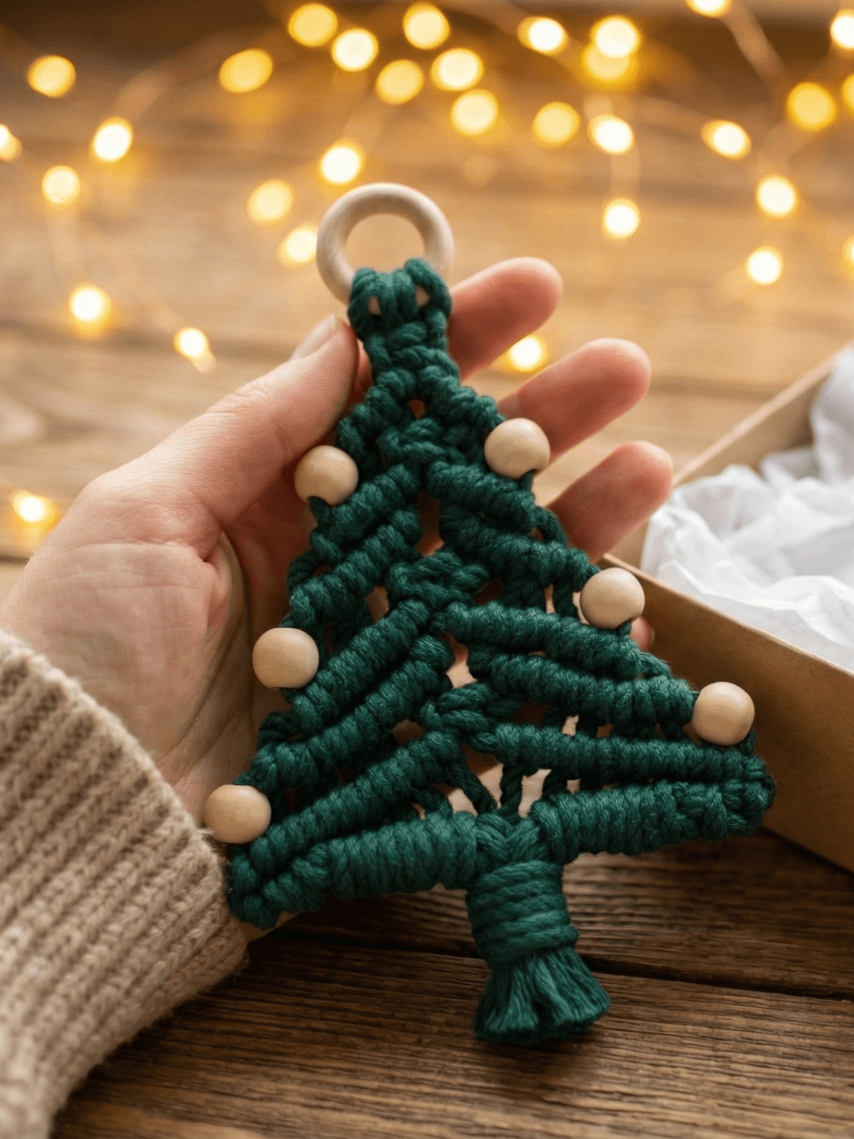 Christmas Decor Macrame Set – Handmade Ornaments & Wall Hanging - Image 9